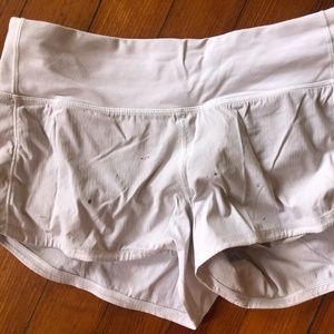 Lululemon speed shorts 2.5' size 4
